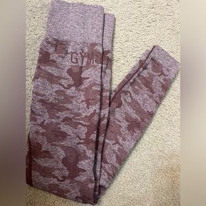 Gym-shark Camo leggings